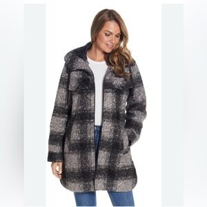 Gallery Women’s Black and Gray “Shacket”, Coat, Size Medium New With Tags